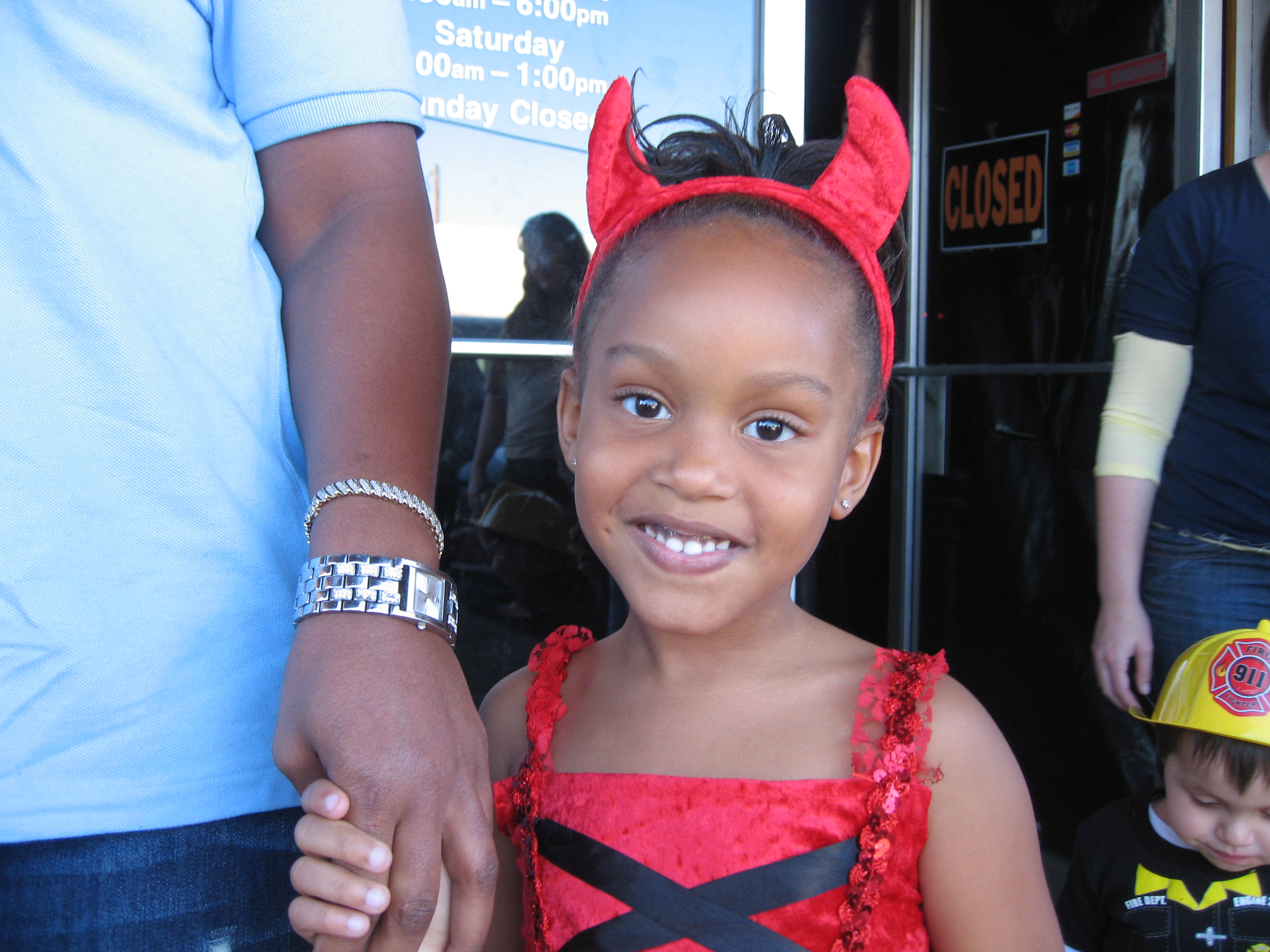 scare on the square 043